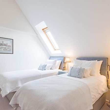 The Loft At Emperor Court By Bloom Stays Canterbury Ngoại thất bức ảnh