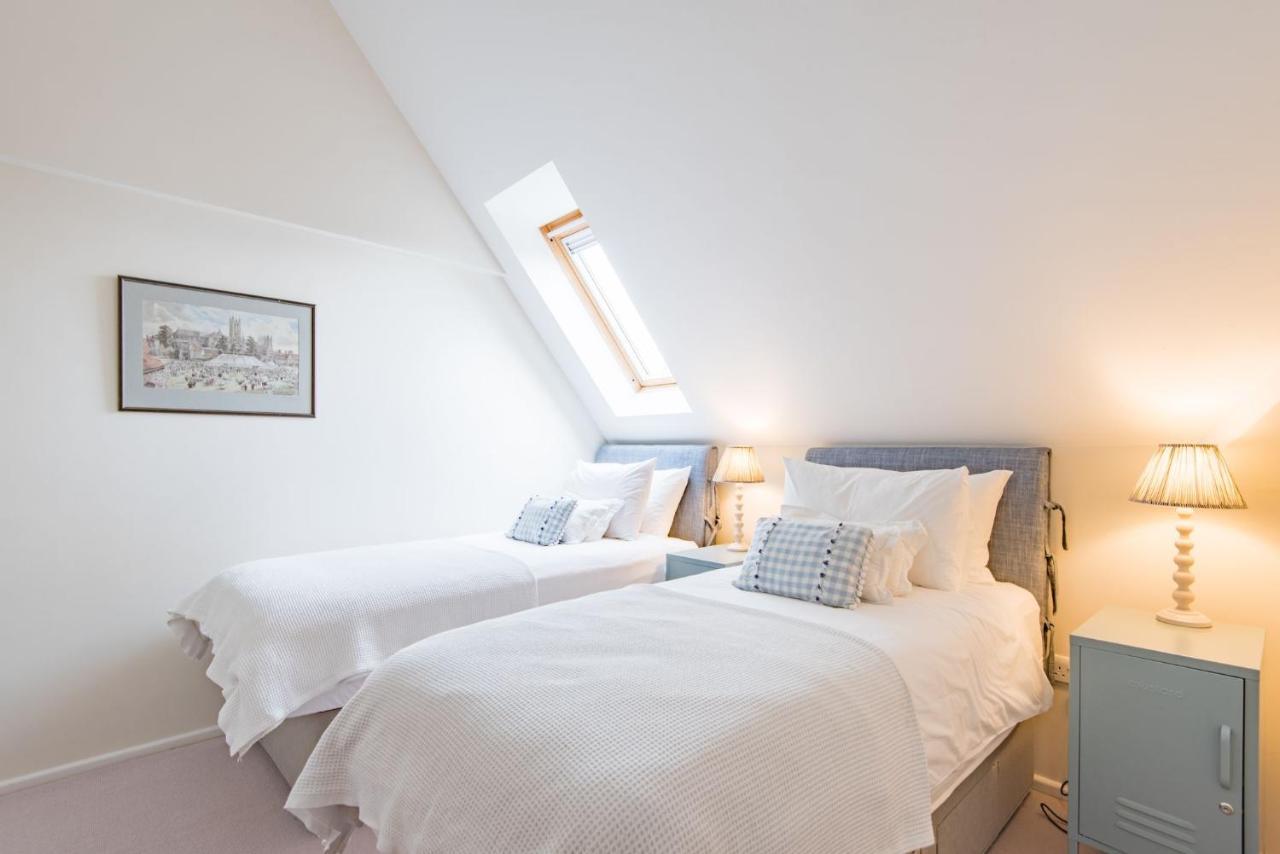 The Loft At Emperor Court By Bloom Stays Canterbury Ngoại thất bức ảnh