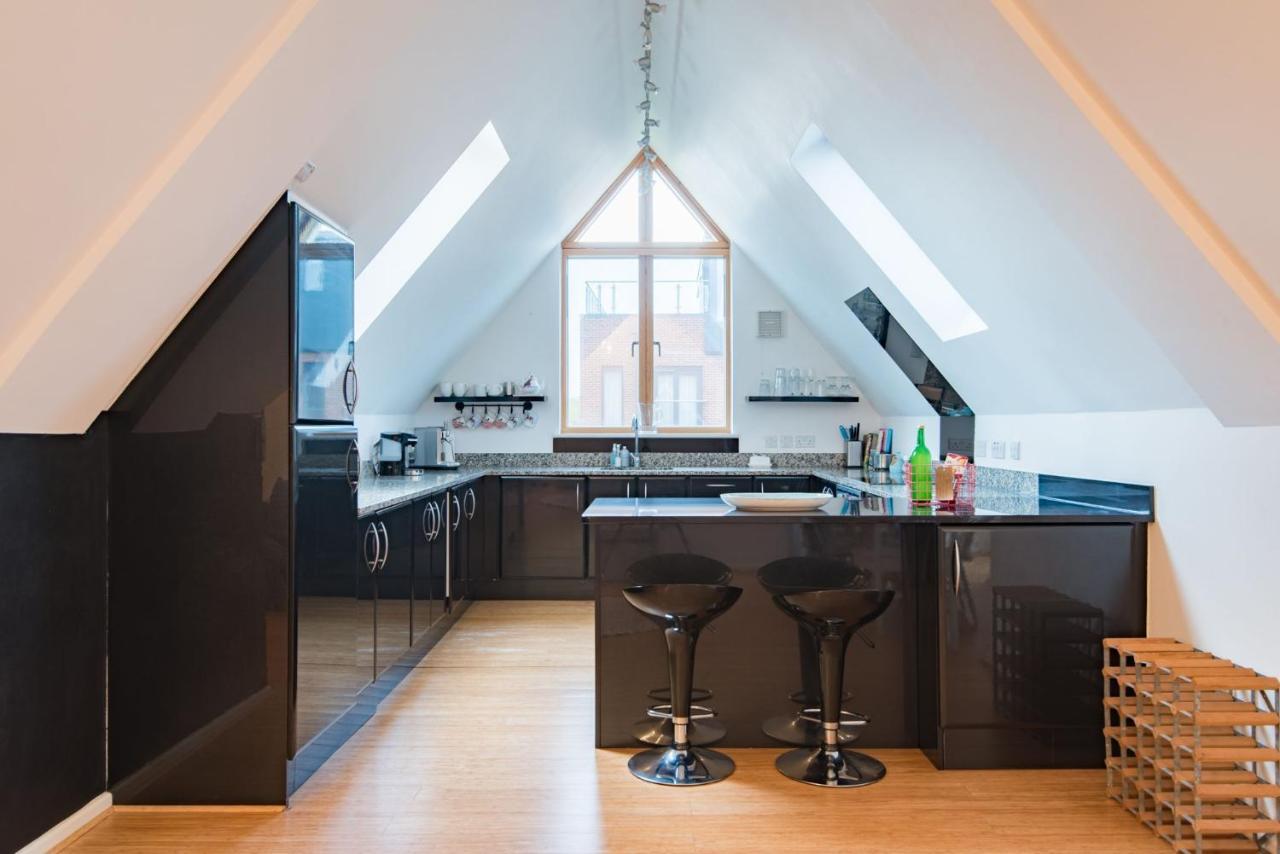 The Loft At Emperor Court By Bloom Stays Canterbury Ngoại thất bức ảnh
