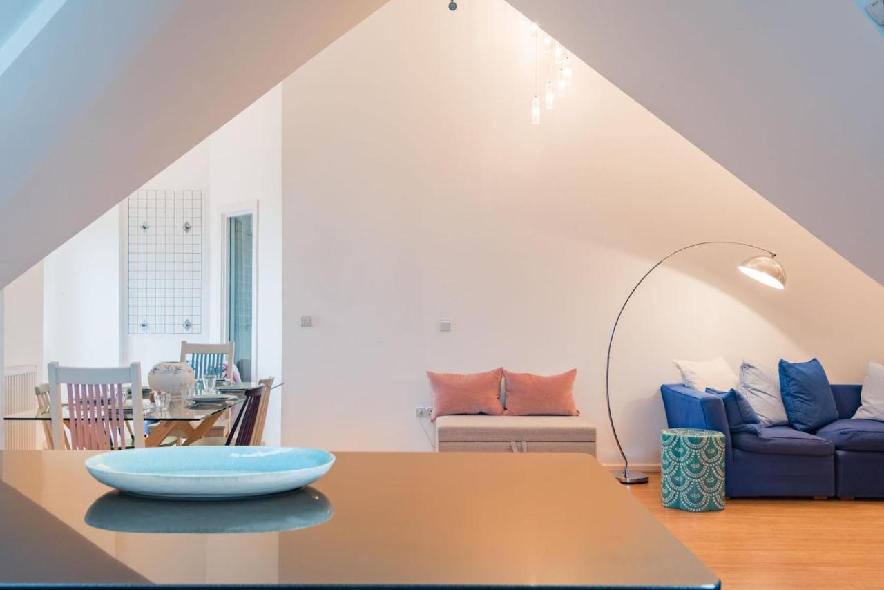 The Loft At Emperor Court By Bloom Stays Canterbury Ngoại thất bức ảnh