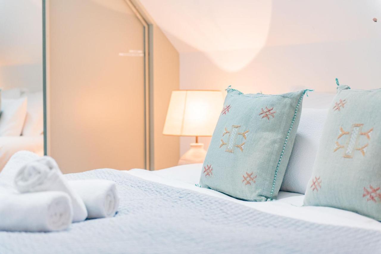 The Loft At Emperor Court By Bloom Stays Canterbury Ngoại thất bức ảnh